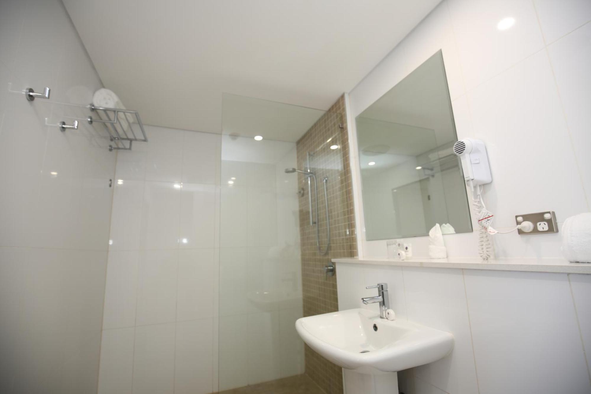 Ela Beach Hotel Port Moresby Bilik gambar