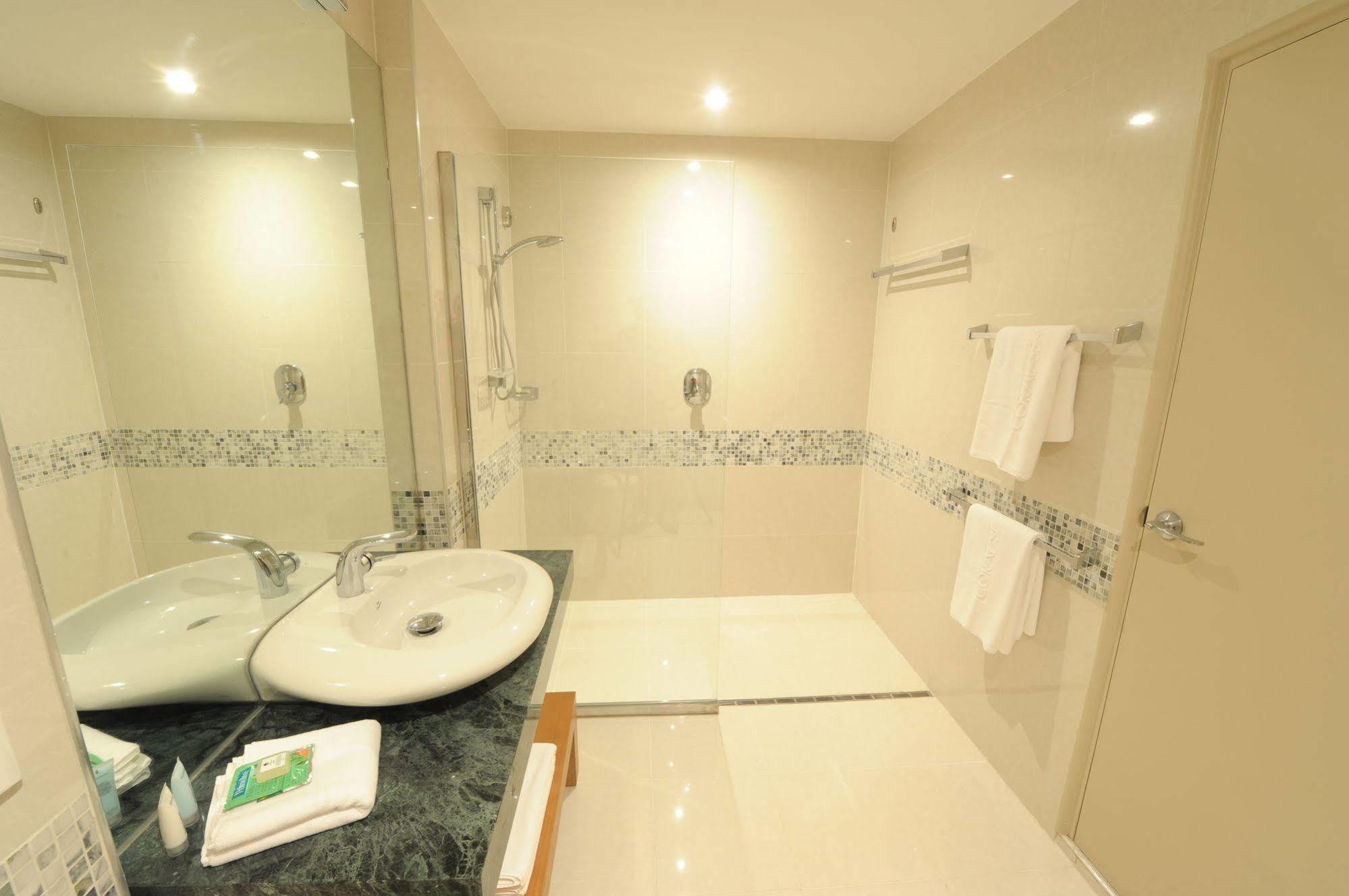 Ela Beach Hotel Port Moresby Luaran gambar